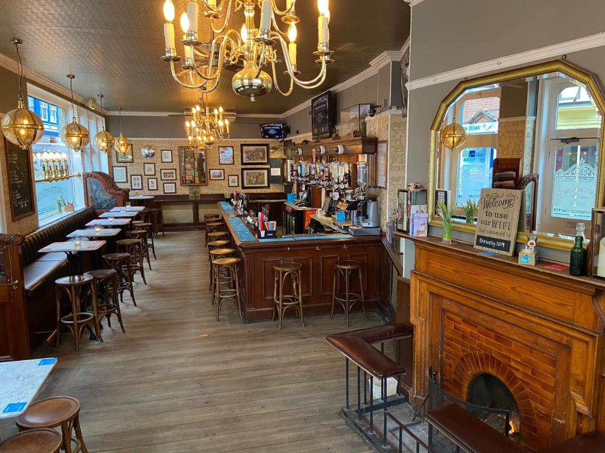The Wellington Pub Кромер Экстерьер фото